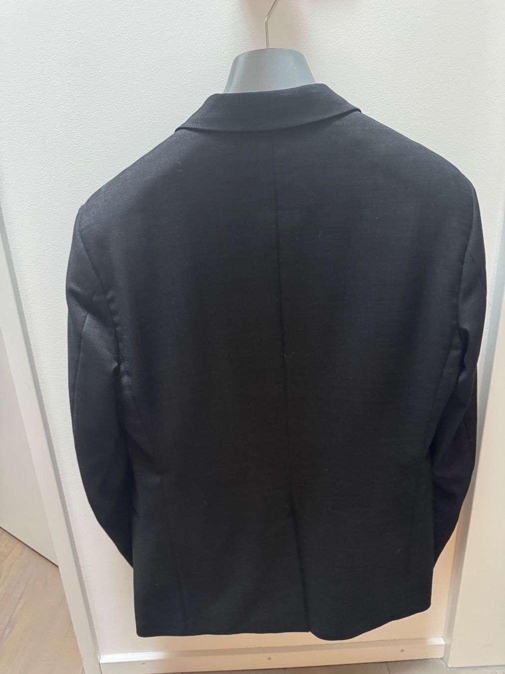 Prada Giacche: Herren Prada Blazer Dunkelgrau – Usato da Meilen venduto da Emma_321 7