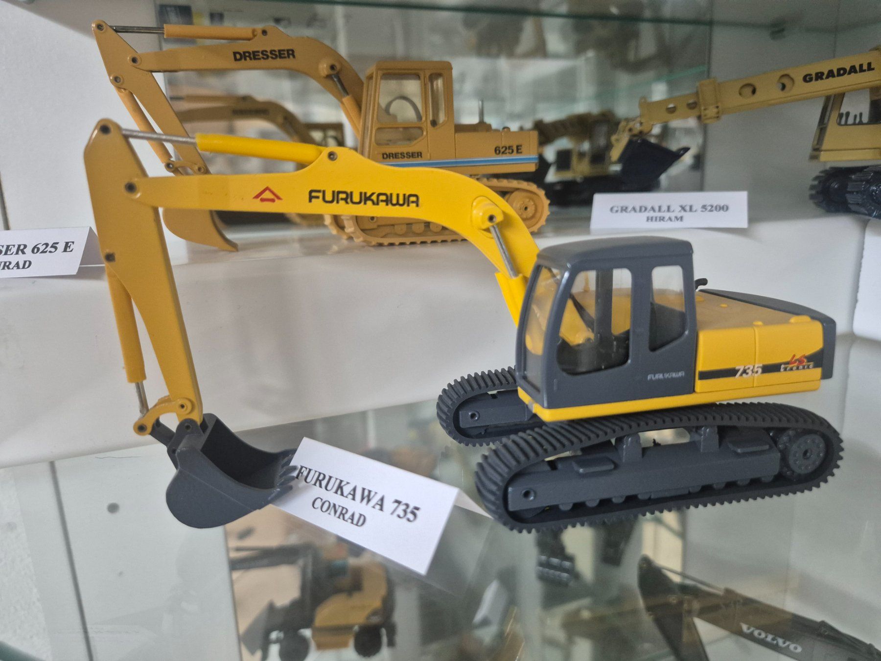 Conrad Kit di modellismo & Modellini statici: FURUKAWA  735 – Usato da Moutier venduto da cat365