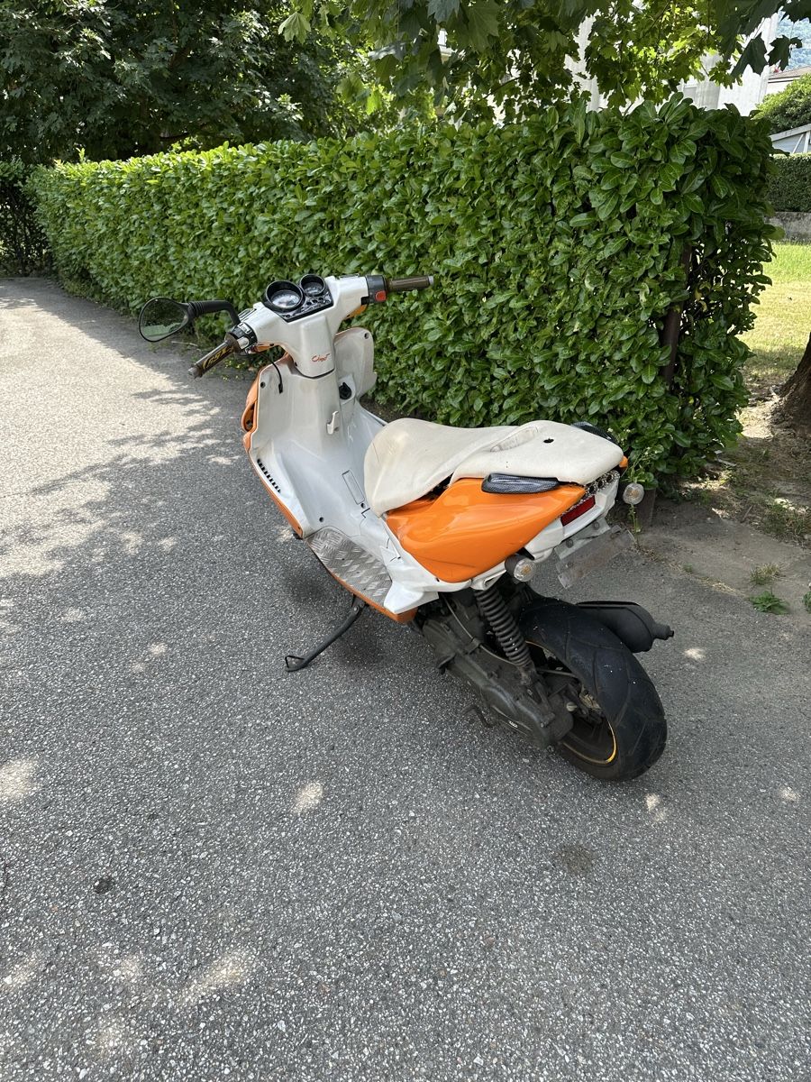 Yamaha Scooters: YAMAHA AEROX 50 – D'occasion à Bellinzona par sim_6qzp 3