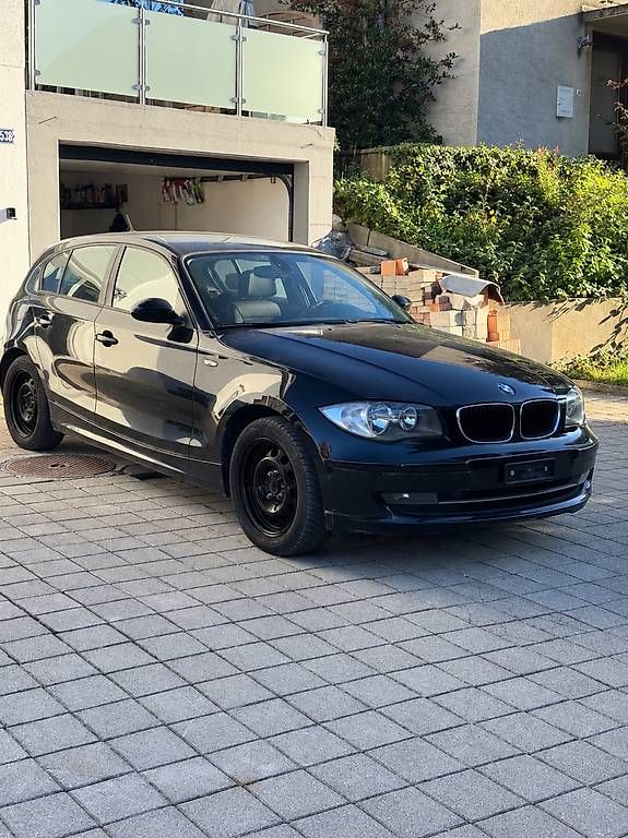 Autos: Bmw 116i – D'occasion à Reinach AG par Tt32056 1