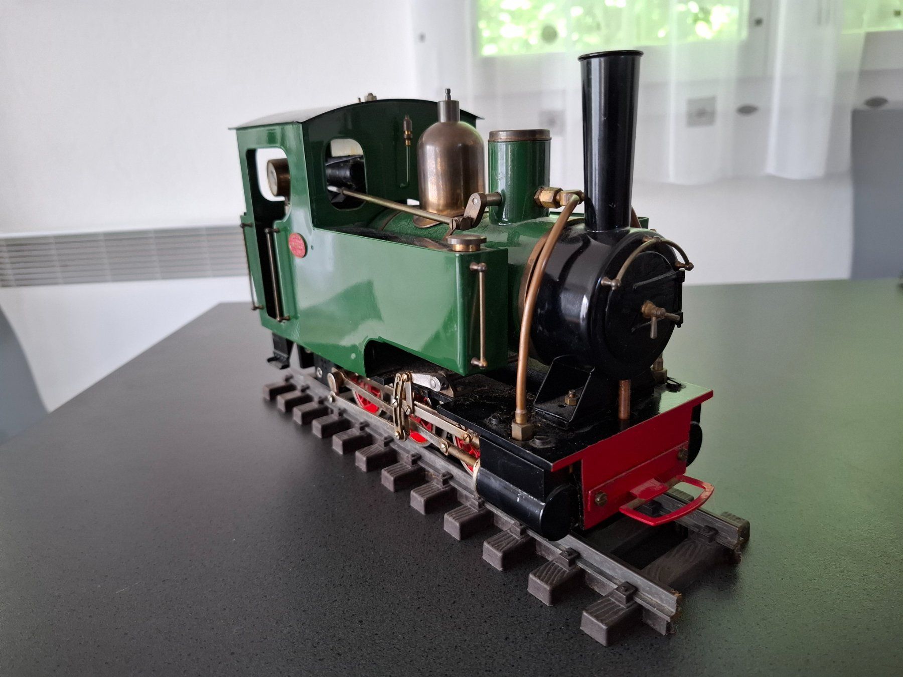 Trains électriques: Echt-Dampflok mit Funksteuerung – D'occasion à Cheyres par mar_2s52 1