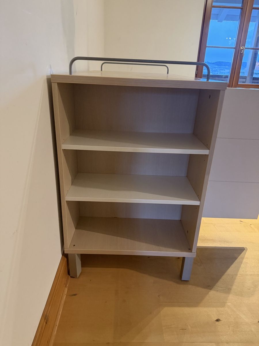 Tables à langer & accessoires: Wickeltisch – D'occasion à Thalheim an der Thur par schubiflo 4