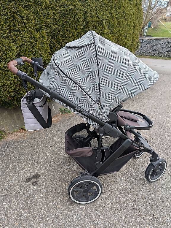 ABC Design Carrozzine: Kinderwagen ABC Design 3 in 1 – Usato da Nesslau venduto da ram_5q5m
