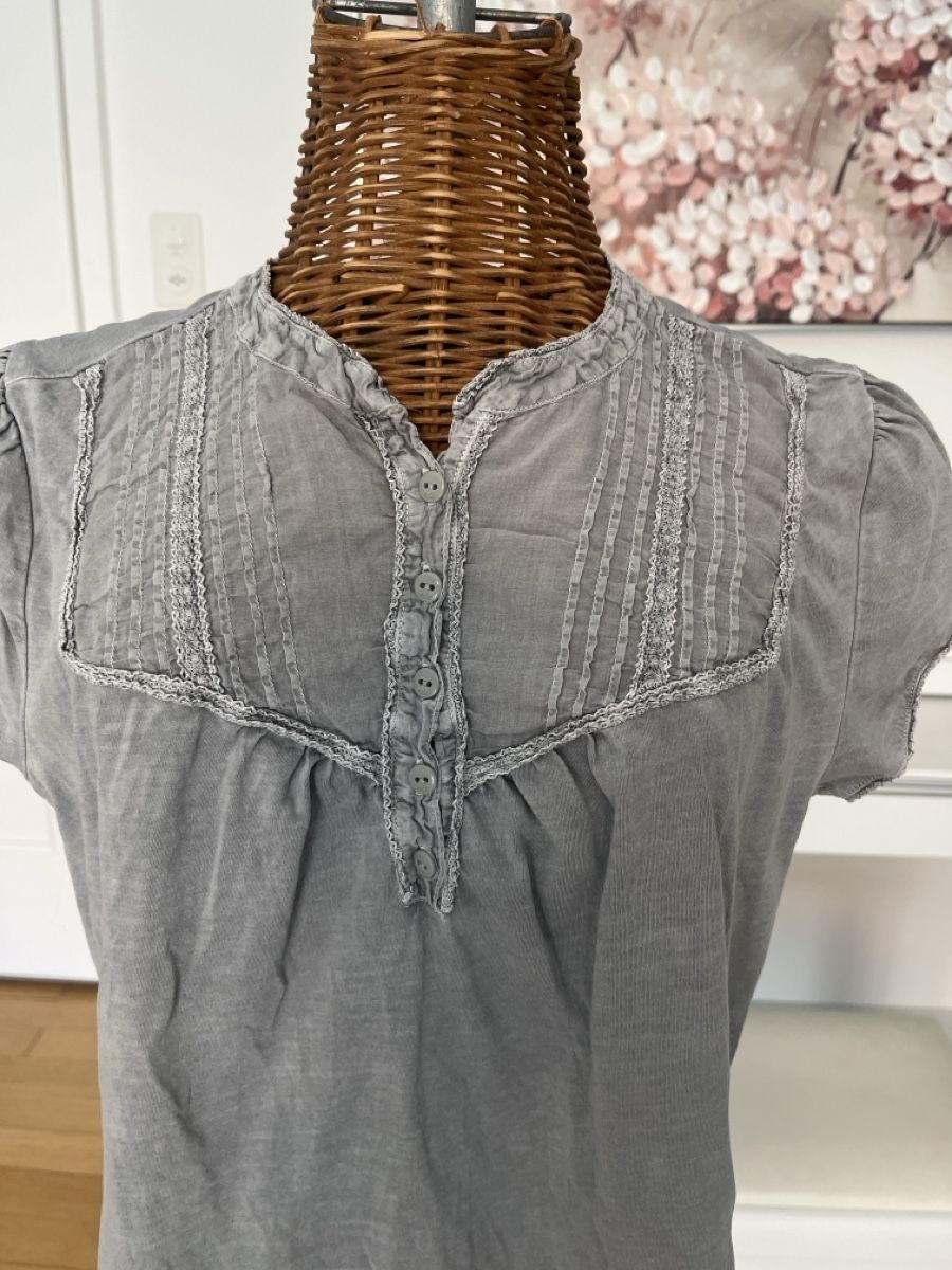 T-shirt: Shirt grau von EDC, M – Usato da Solothurn venduto da Bobesch08 1