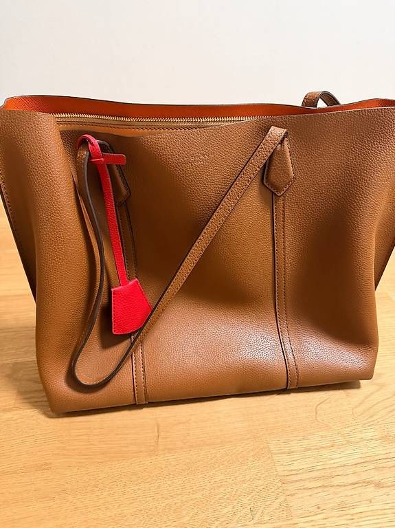 Tory Burch Borse da donna: Tory Burch Perry Tote – Usato da Bern venduto da sandeepandee
