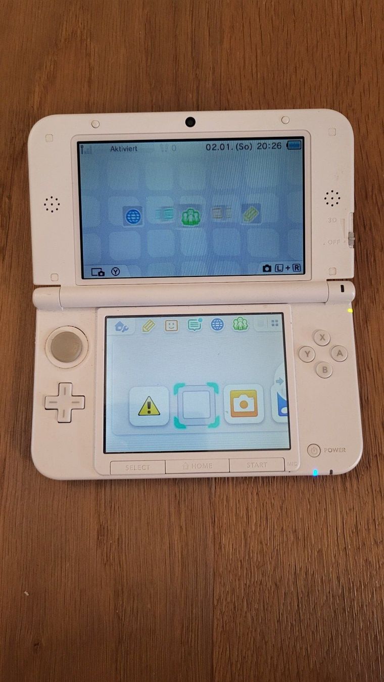 Nintendo Console: Nintendo 3DS XL Weiss – Usato da Münsingen venduto da Heroism2010 3