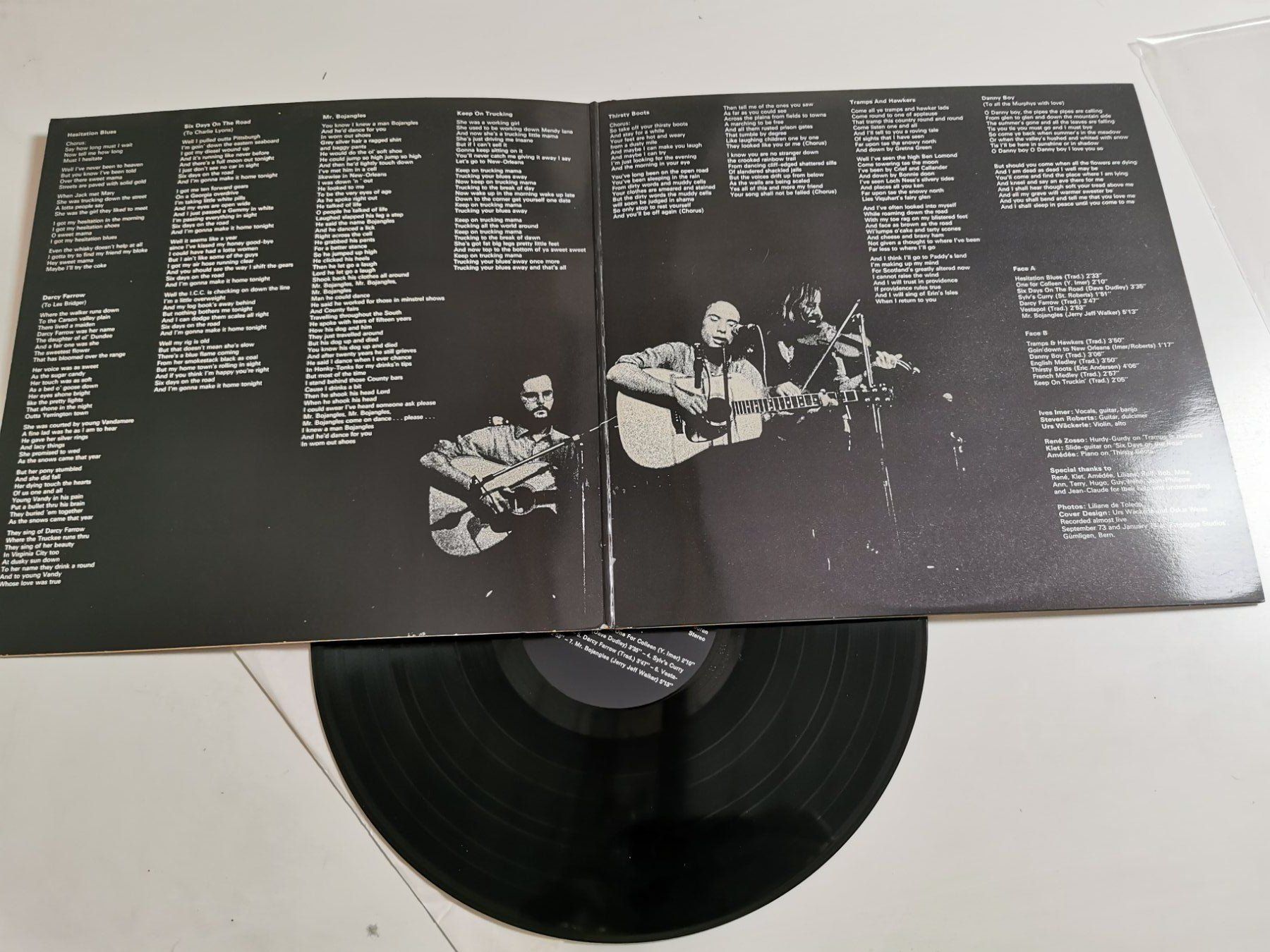 Vinyles: EVENSTEVEN - SELF TITLED – D'occasion à Grafenried par House-of-Oldies 2