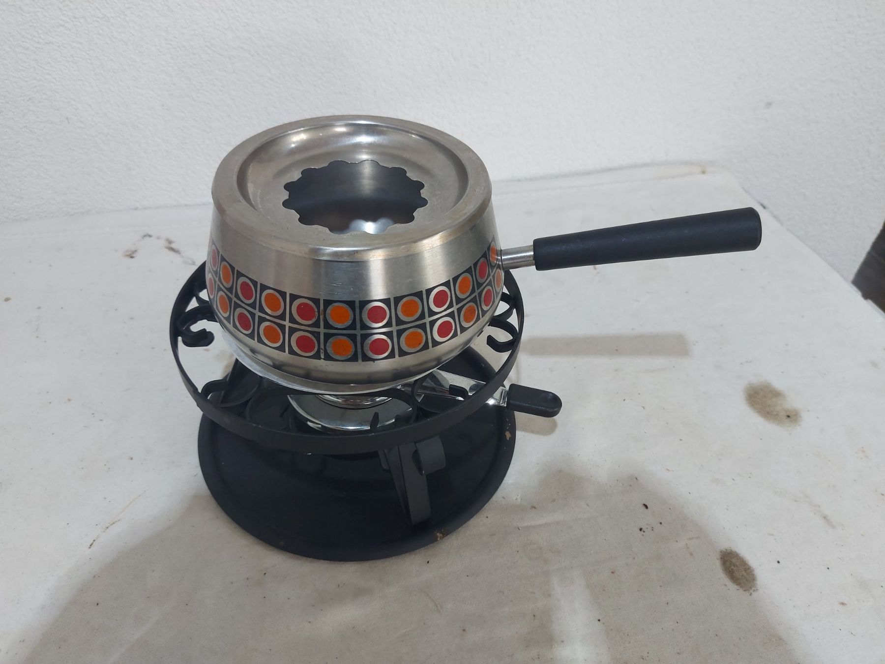 Elettrodomestici da cucina: Fondue Sets mit Caquelon und Rechaud (6) – Usato da Rheinau venduto da profitronic.shop