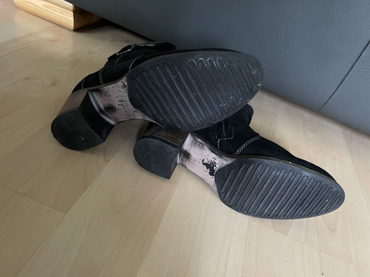 IXS Scarpe da donna: IXS Töffstiefeletten Gr. 37 schwarz – Usato da Dietikon venduto da Nieselchen 3