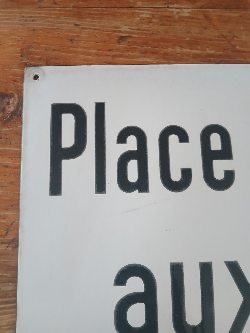 Insegne: Plaque émaillée ancienne – Usato da Corcelles-Payerne venduto da evalyne 1