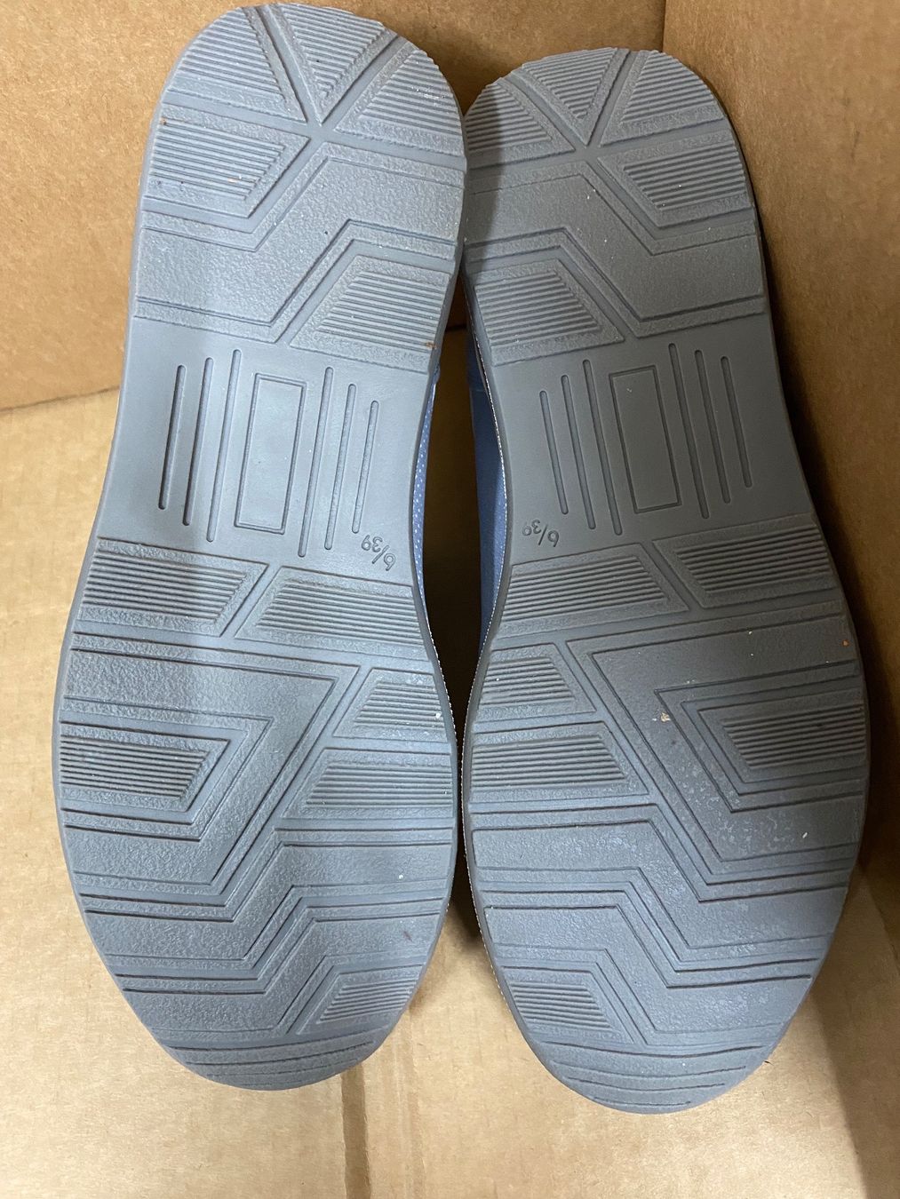Damenschuhe: Sneaker blau (Wonderwalk) Grösse 39 – Neu (gemäss Beschreibung) aus Eschlikon TG von ArtRec 5