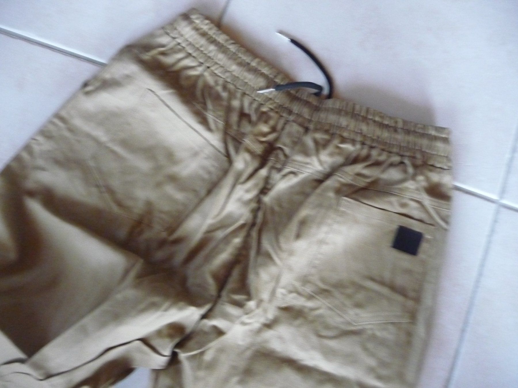 Pantaloni: Freizeithose XXL NEU. – Nuovo e nell'imballaggio originale da Kirchberg BE venduto da lavendel02 2