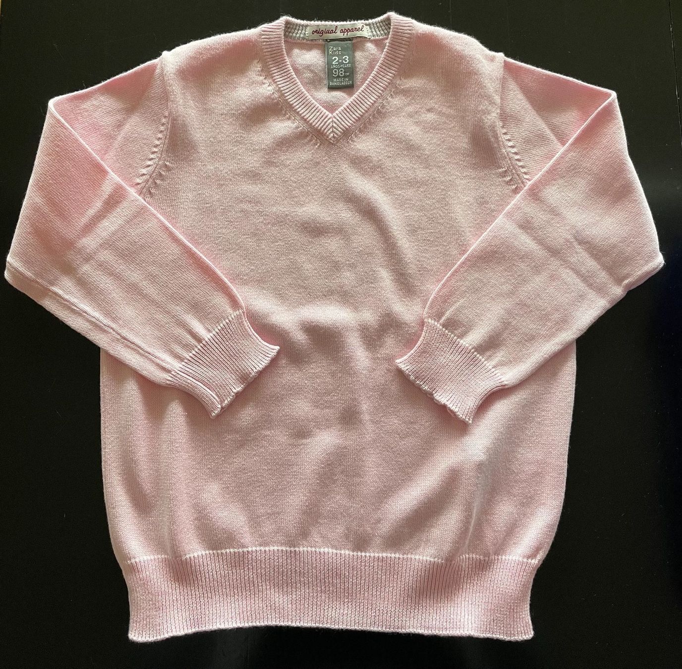 Zara Pullover & Sweatshirts: Mädchen Pullover von Zara Gr. 98 – Neu (gemäss Beschreibung) aus Schaffhausen von London114