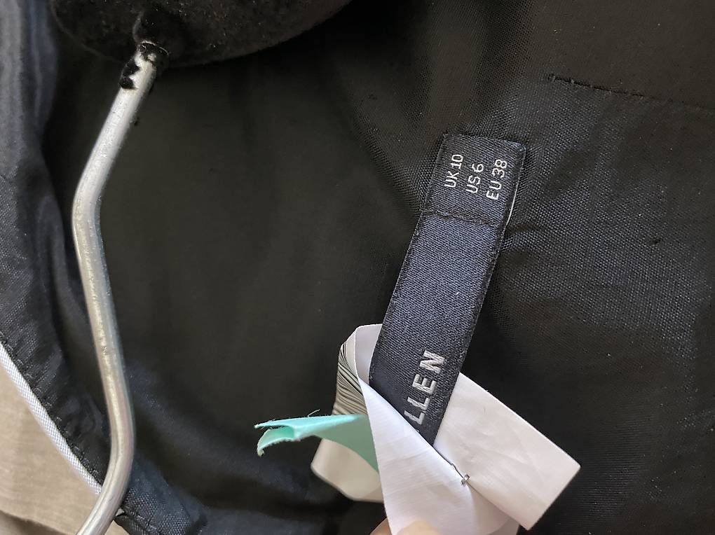 Vestiti: Karen Millen Kleid neu – Usato da Rüschlikon venduto da Sanna06 4