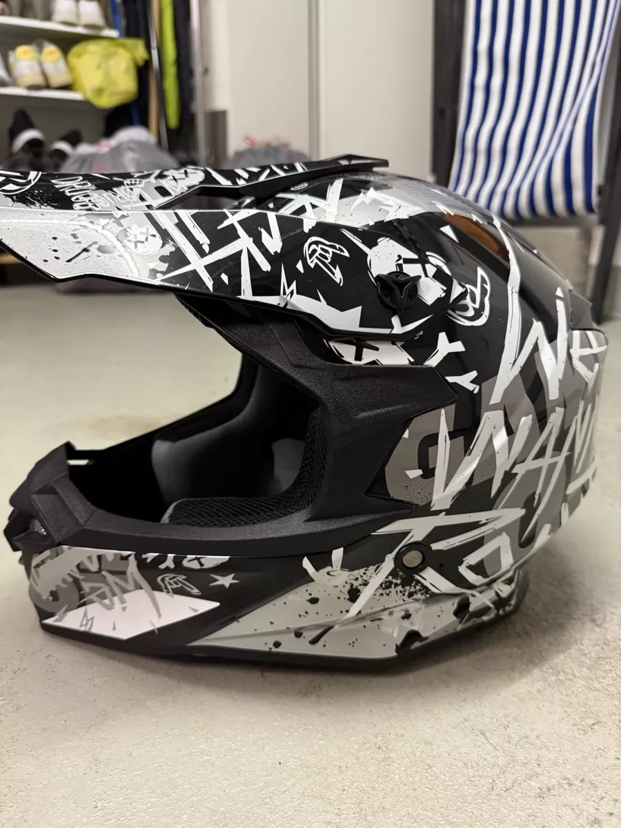 Caschi & visiere: Motorradhelm – Usato da Bachenbülach venduto da colin05 2