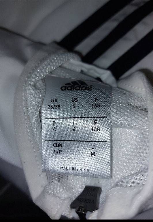 Giacche: Real Madrid Jacke 2013/14 – Usato da Emmenbrücke venduto da lpi_29df 1