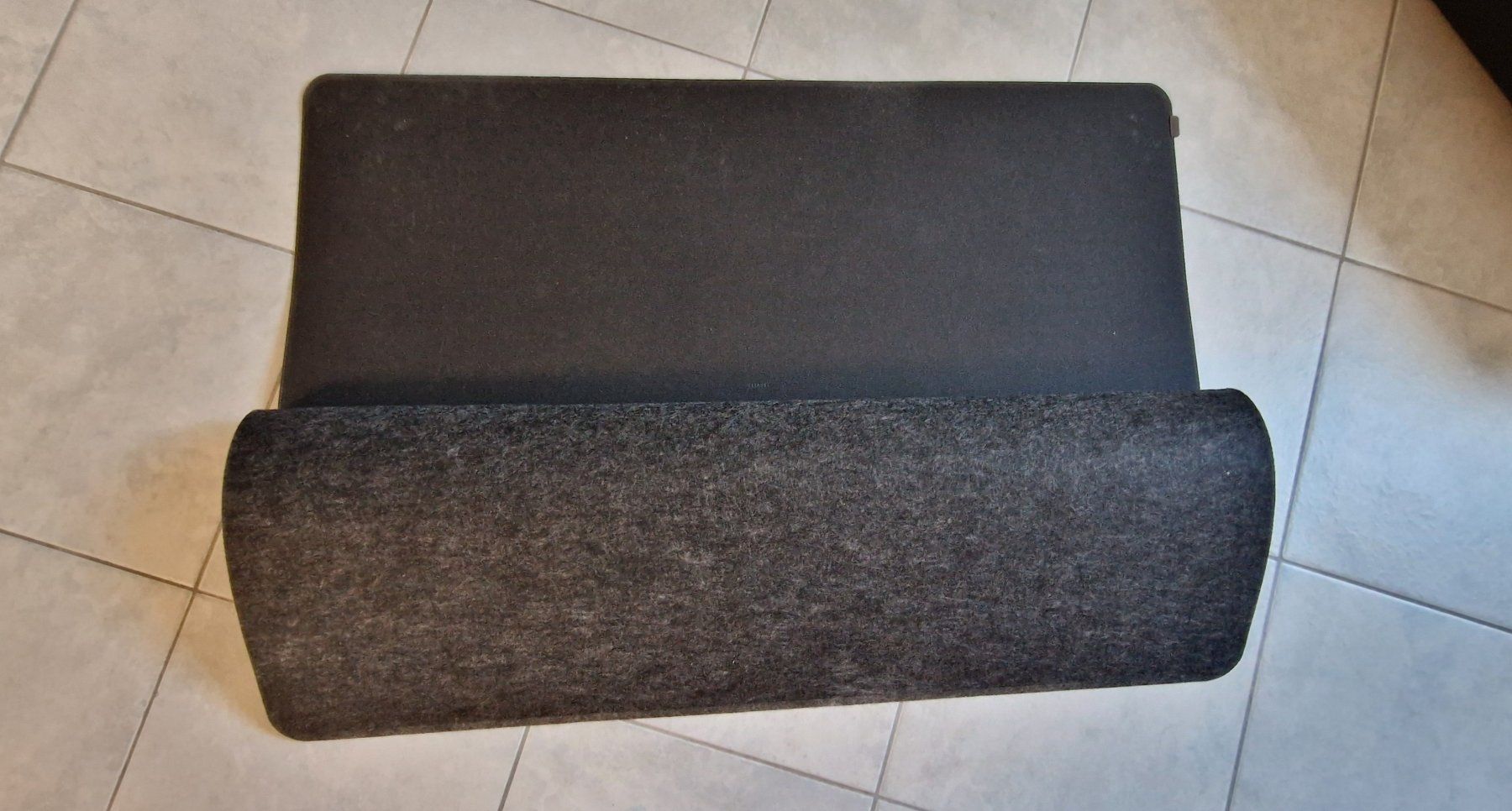 Scrivanie: Tapis de bureau - Orbitkey (couverture de bureau) – Nuovo (secondo la descrizione) da Fleurier venduto da Tortue26 1