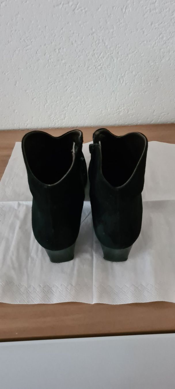 Brunate Damenschuhe: Stiefelette Brunate aus Velourleder Gr. 37 – Gebraucht aus Münchenbuchsee von Angerer1311 2