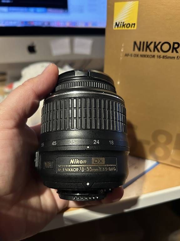 Obiettivi: Nikon Objektiv 18-55 – Usato da Unteriberg venduto da Pinkie1986