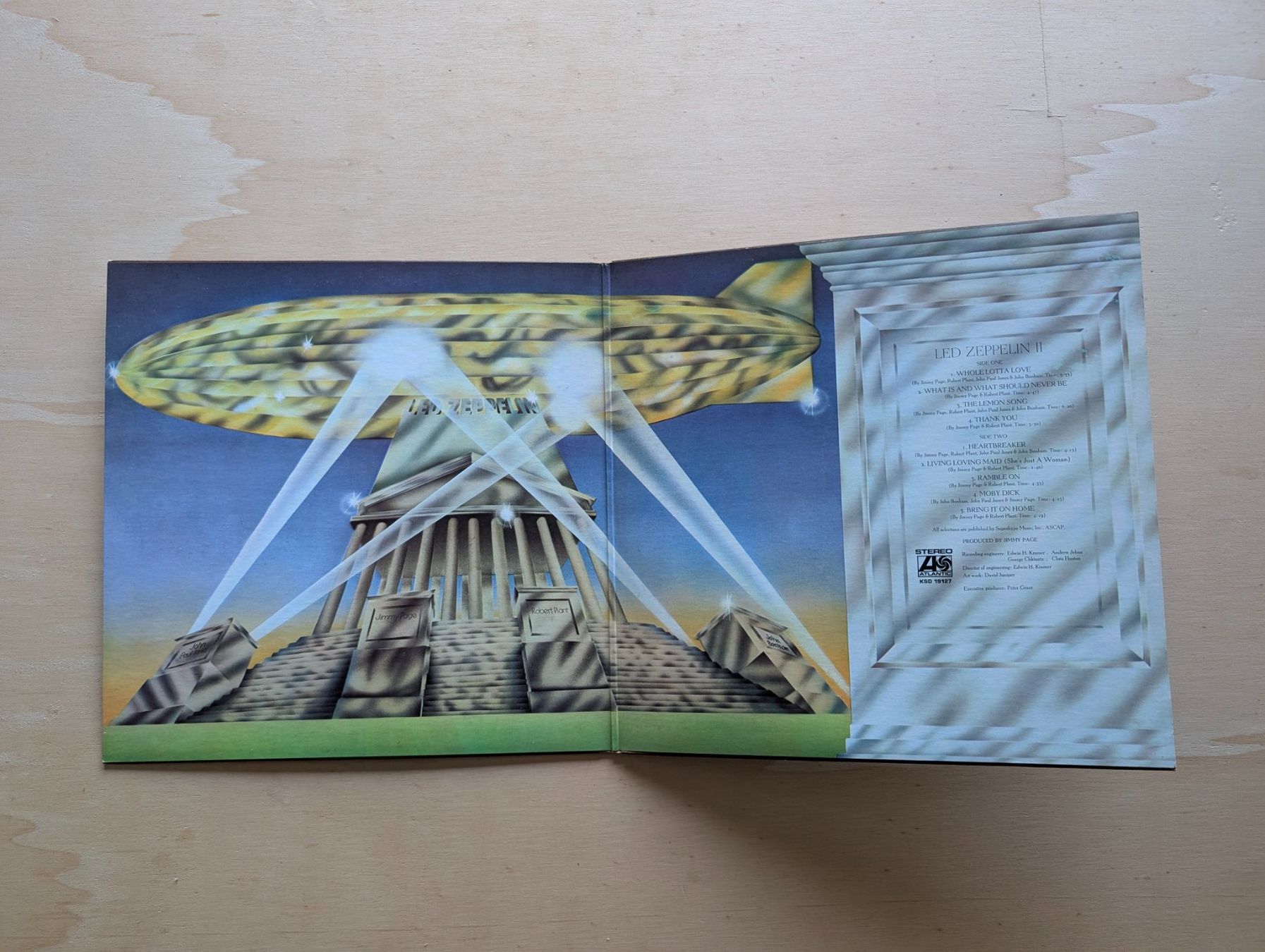 Dischi in vinile: Led Zeppelin – Led Zeppelin II  CA – Usato da Ebikon venduto da kisuM 1