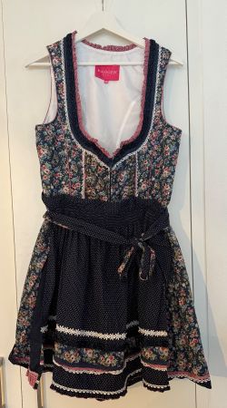 Dirndl Krüger Grösse 40