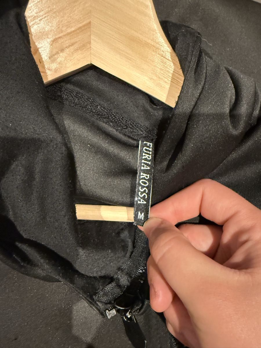Adidas Pullover & Sweatshirts: pullover – Gebraucht aus Andwil SG von Skyline21 1