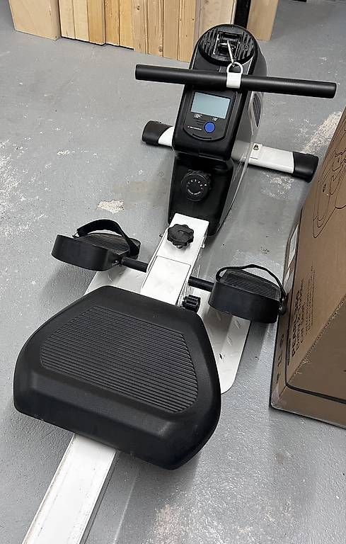 Hometrainer: Rudergerät Crane – Usato da Zofingen venduto da nathizoe 1