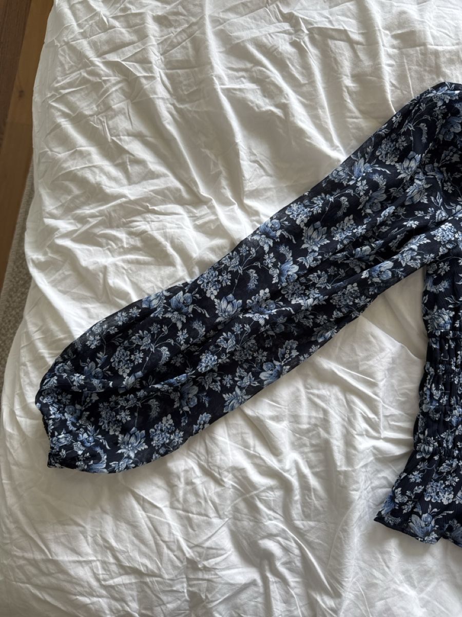 Camicette: EXPRESS Top blau/gemustert Gr. S – Usato da Zürich venduto da maleaaa 1