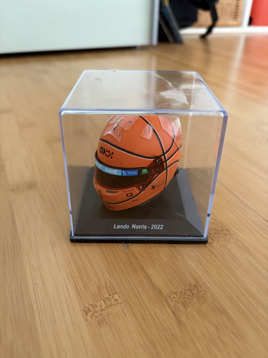 Modellini d'auto: Lando Norris 2022 Helmet Replica  – Usato da Staufen venduto da nic_8g8z