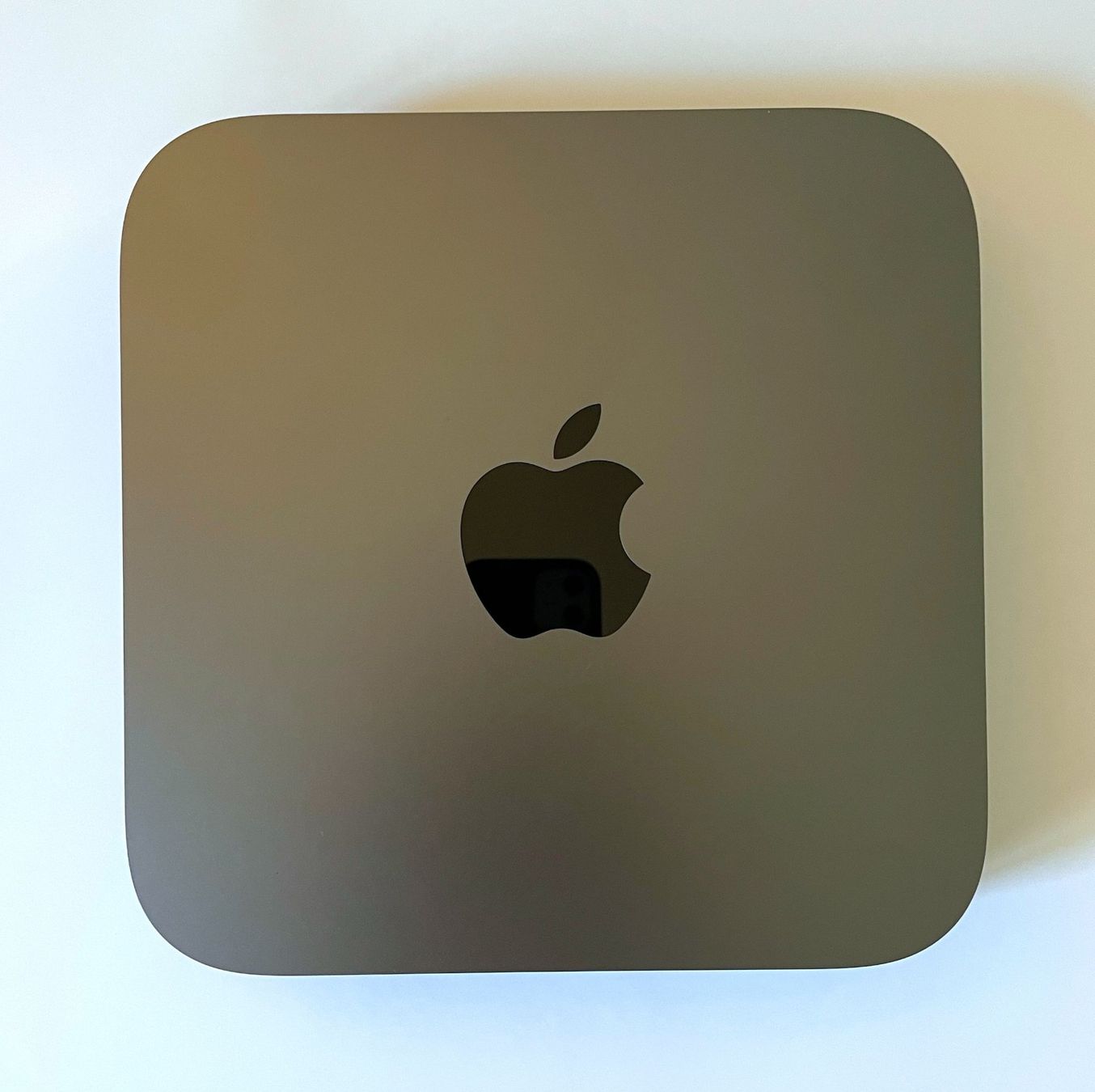 Apple PC: Macmini i5 (2018) – Usato da La Tour-de-Peilz venduto da justitboy 1