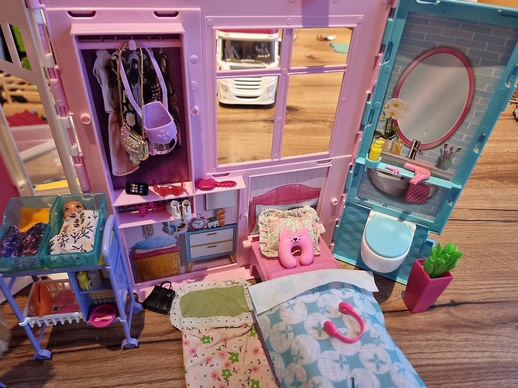 Giocattoli: Barbie Klaphaus – Usato da Kölliken venduto da mae_rld9 2