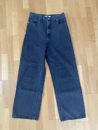 Levis Jeans Gr. 27