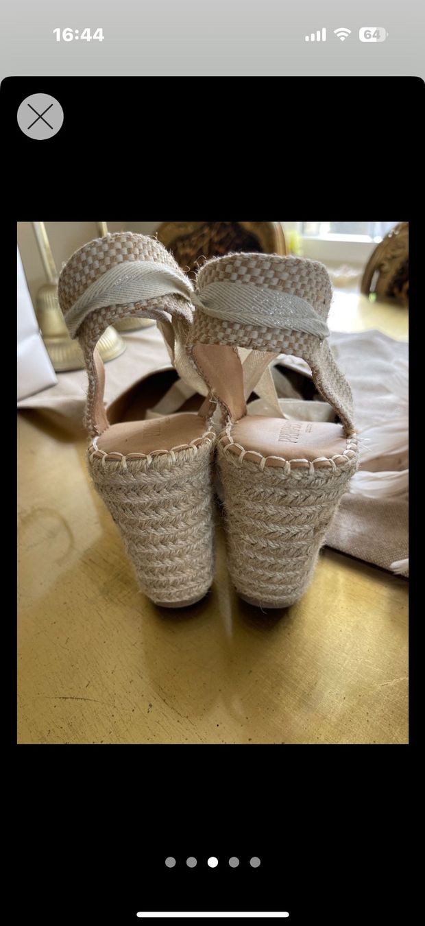 Scarpe da donna: Sandalen – Usato da Neirivue venduto da naz_z28w 2