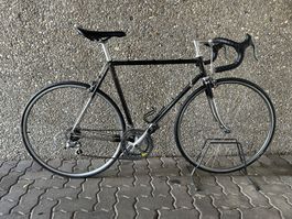 Rennvelo mit Reynolds Stahlrahmen