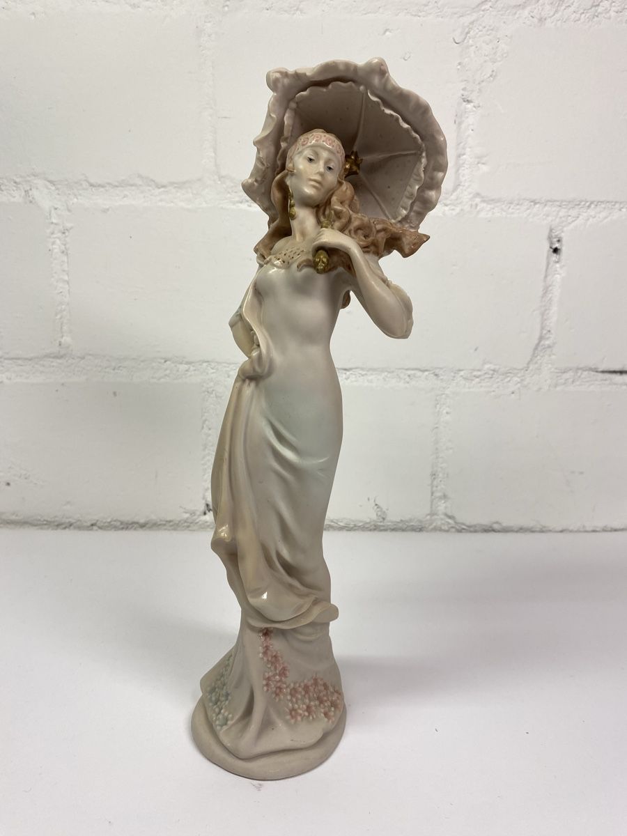 Statuette: Marfinite Figur Genuine Portugal – Usato da sursee venduto da trilli-tralli