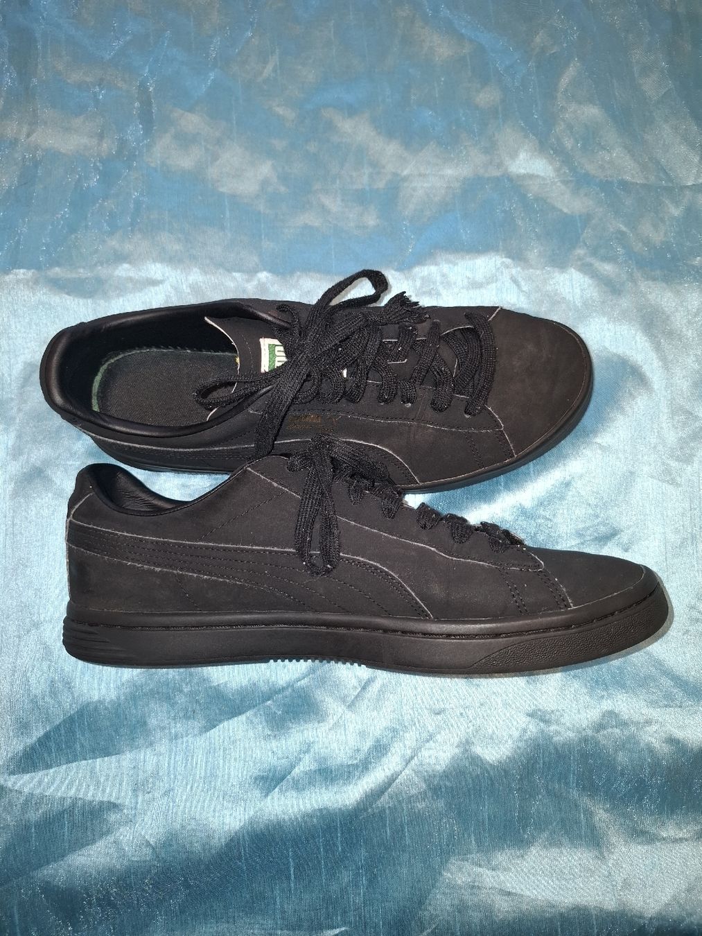 Puma Scarpe da uomo: Baskets Puma Smash v2 Buck Full Black - Taille 44  – Nuovo (secondo la descrizione) da Le Locle venduto da QUALI-PRIX