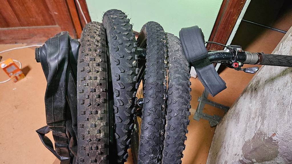 Mondia Biciclette: Vtt Mondia + divers accessoires – Usato da Yvonand venduto da Steve.Gander 1
