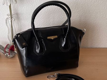 ROBERTO CAVALLI Neu/NP240CHF Lackleder Cross Givenchy Stil