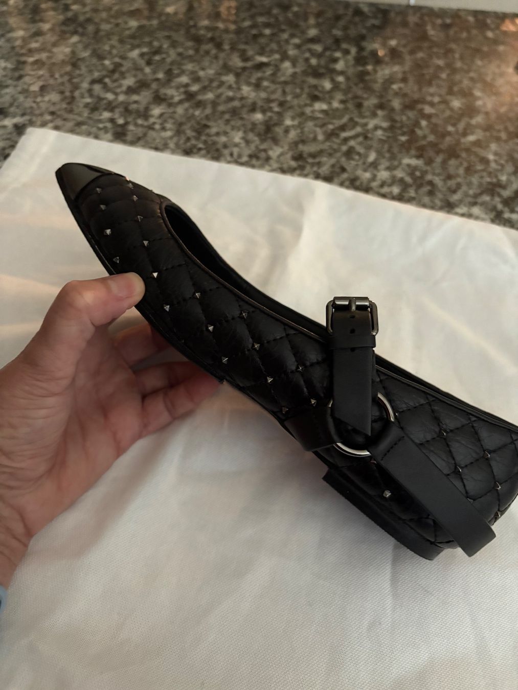 Valentino Chaussures femmes: Ballerinas Rockstud Valentino – D'occasion à Bäch SZ par Dackel007 1
