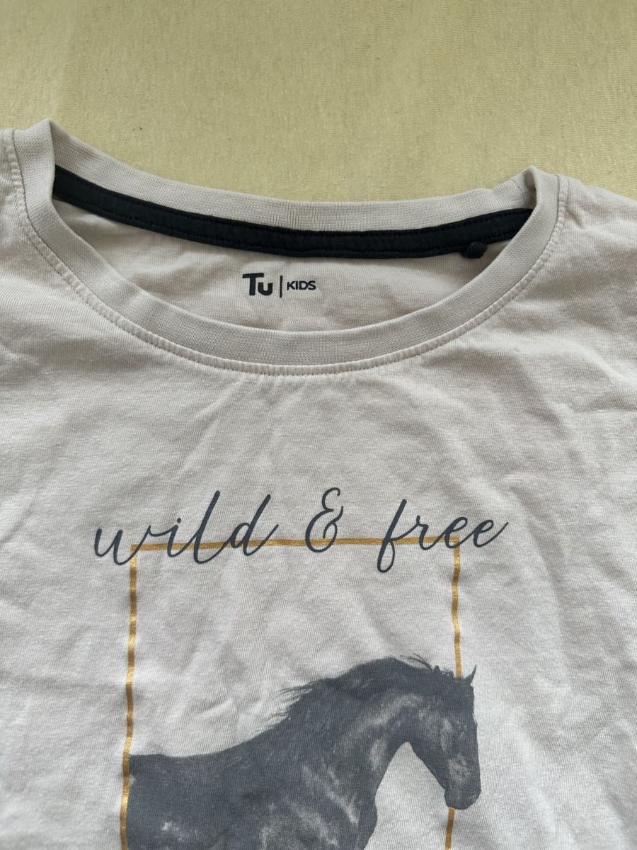 Camicette, T-shirt & Top: T-Shirt TU – Usato da Dürrenroth venduto da tvy_bh56 1