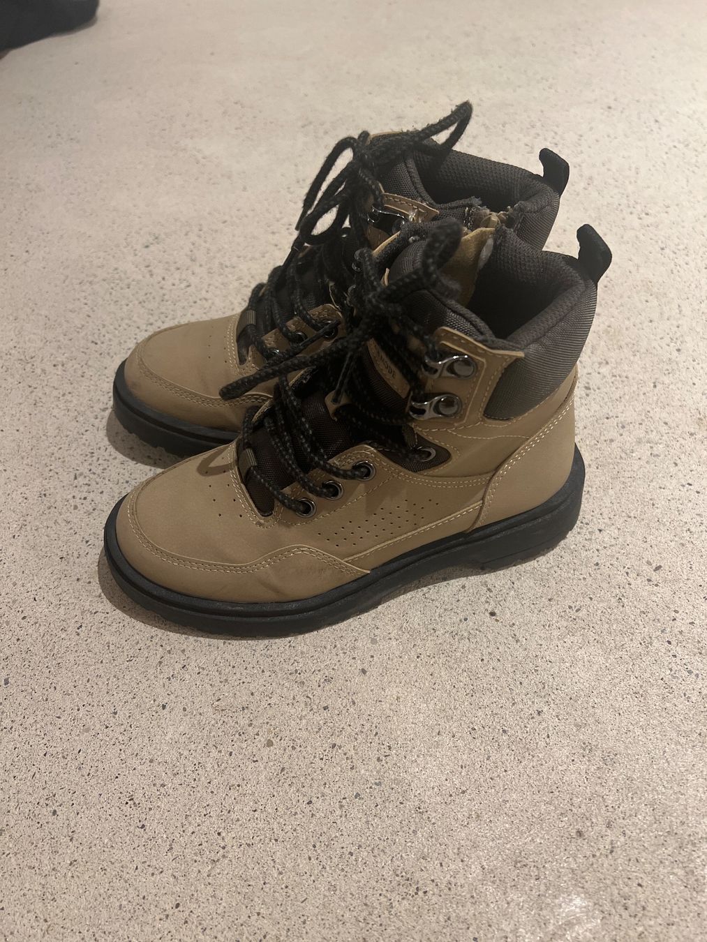 Scarpe per cavalli: Zara Stiefeletten gr. 32 – Usato da Uetikon am See venduto da Jolie2009 1
