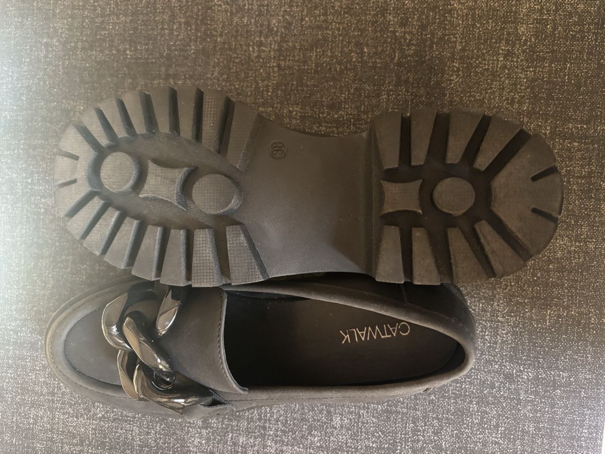 Chaussures femmes: Schuhe – D'occasion à Wilen b. Wollerau par Andrea13 2