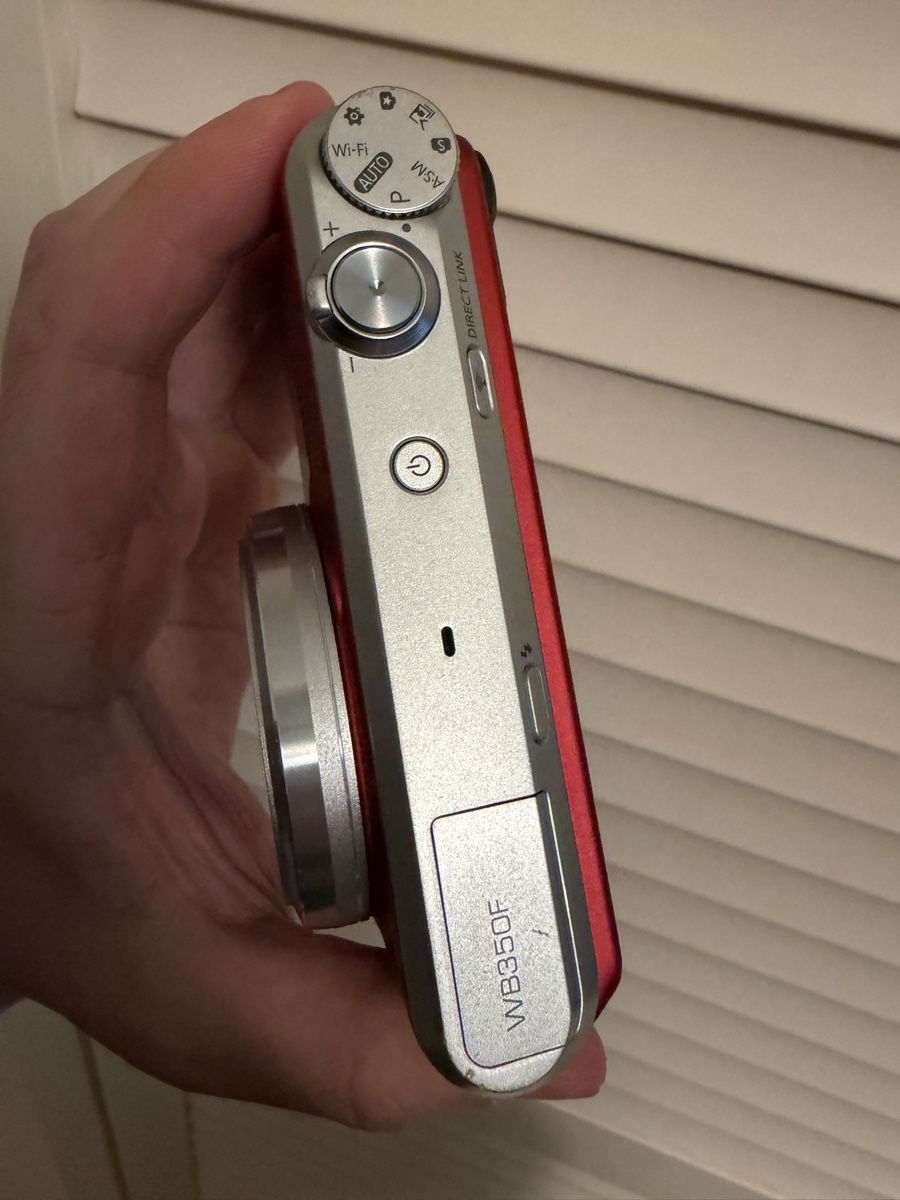 Samsung Fotocamera: Samsung WB350F: Kompaktkamera in Rot – Usato da Niederbipp venduto da yar_tf6f 3