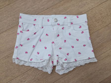 Short fille 6-7 ans Taille 122