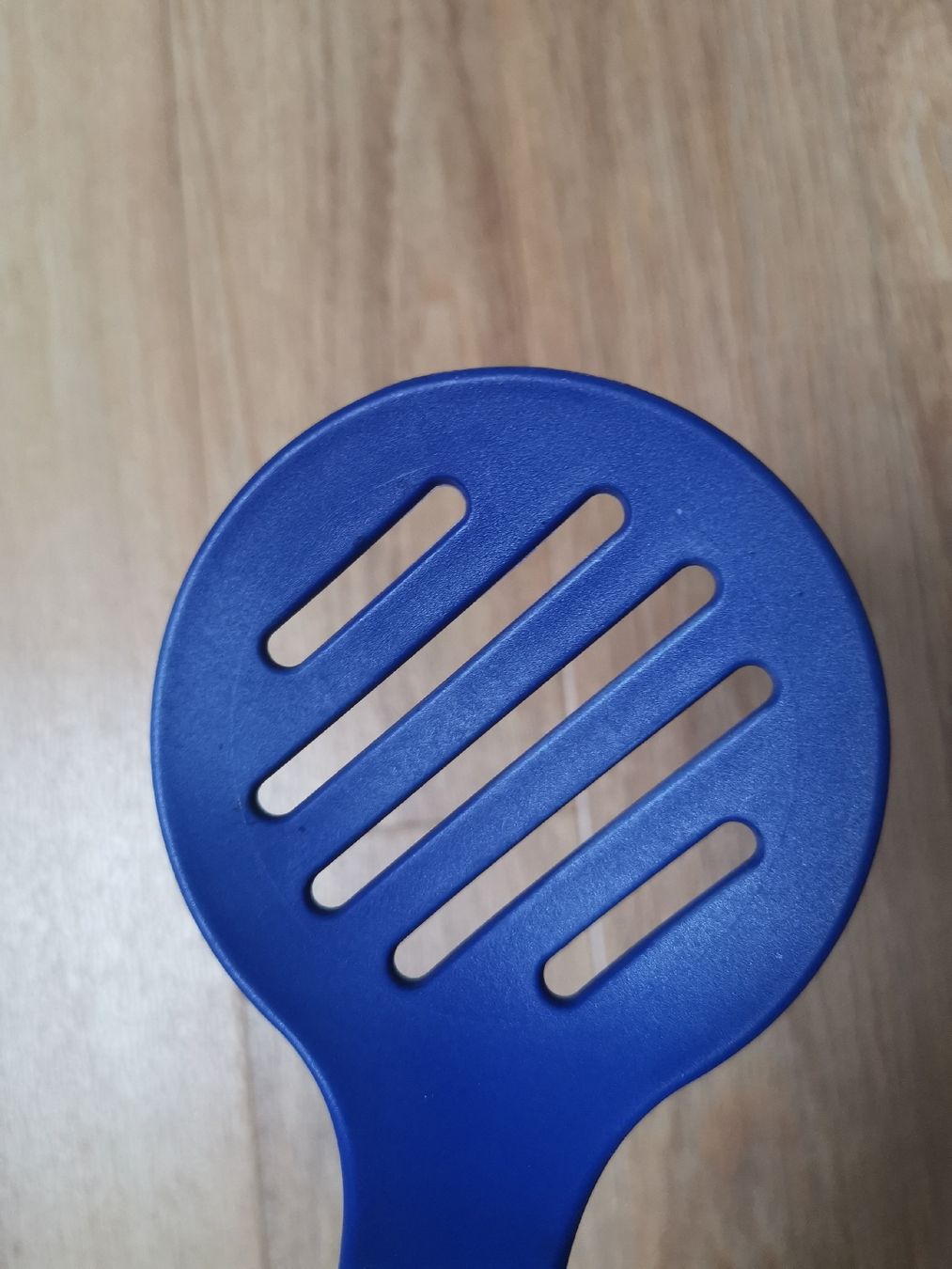 Tupperware Cucchiai: Tupperware Griffbereit Schaumlöffel Küchenhelfer Combinette – Usato da Hergiswil NW venduto da Angfri 2