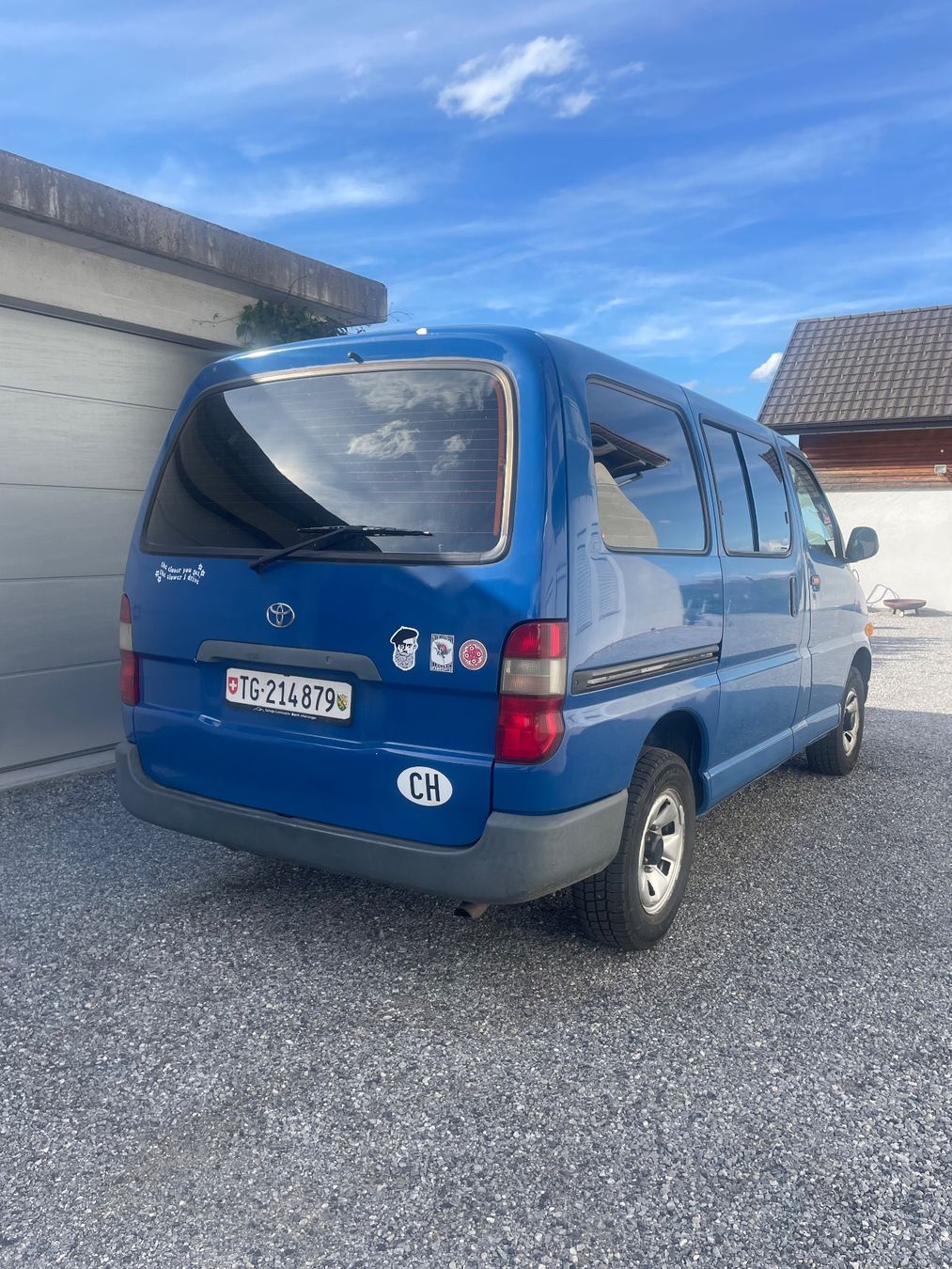 Toyota Veicoli da campeggio: Toyota Hiace Camper – Usato da Kradolf venduto da bos_pk5x 2