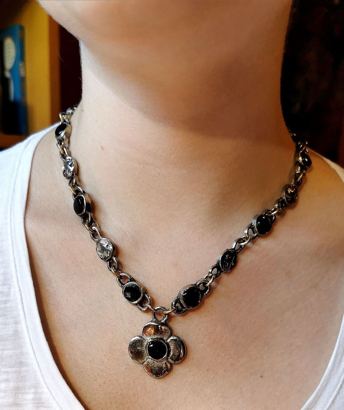 Catenine: Collier en laiton argenté – Nuovo (secondo la descrizione) da Veyrier venduto da Leilazizou 1
