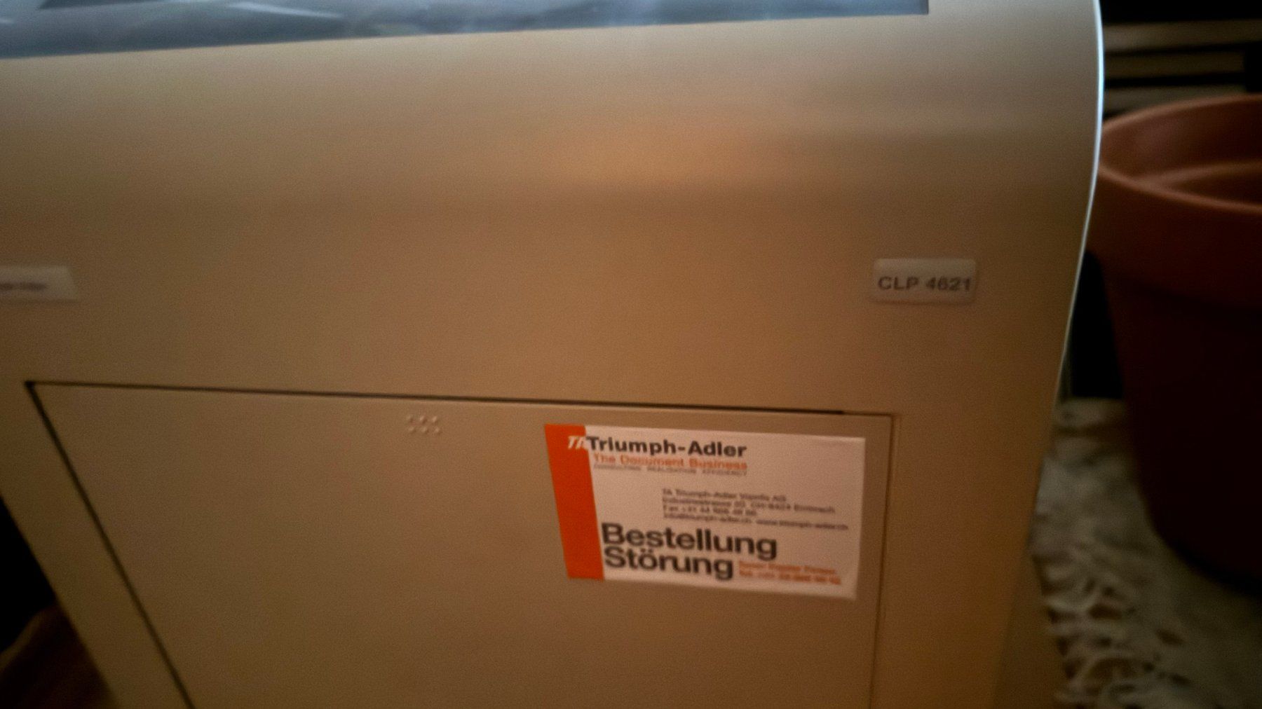 Stampanti: Triumph-Adler Laserdrucker CLP 4621 – Usato da Hünikon venduto da Hotchimin 2