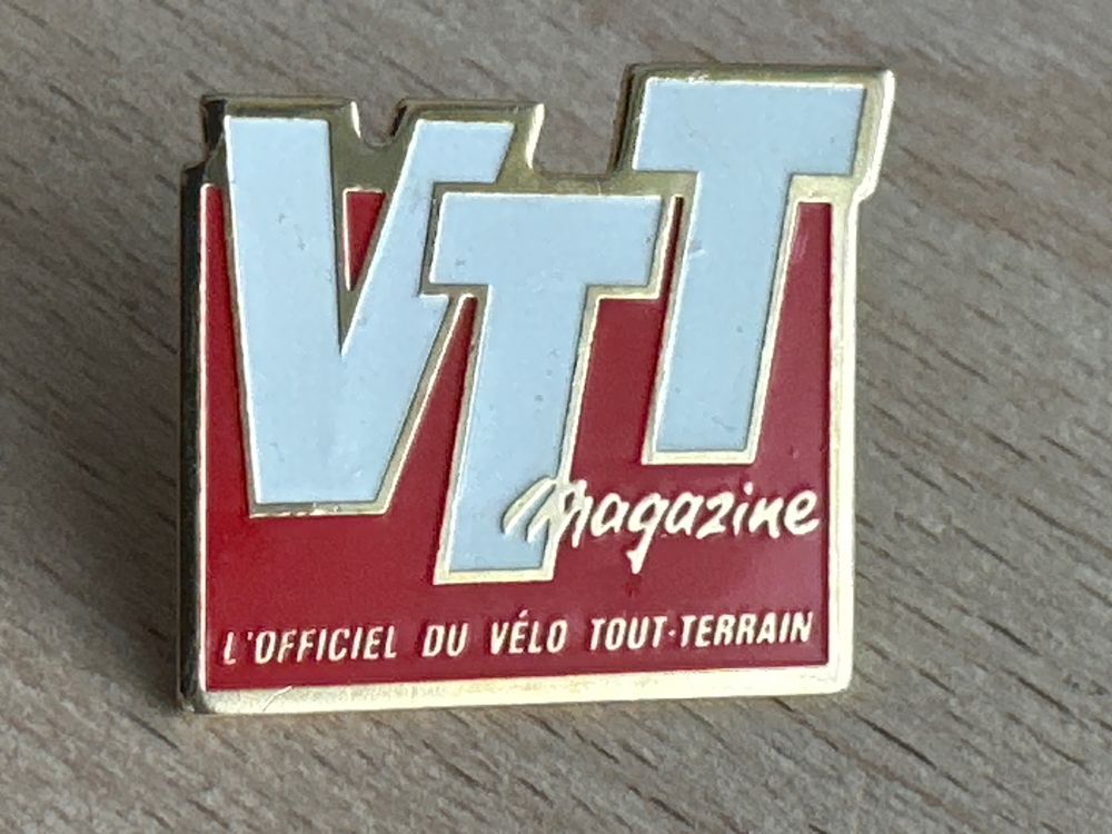 Pin VTT Magazine | Kaufen auf Ricardo