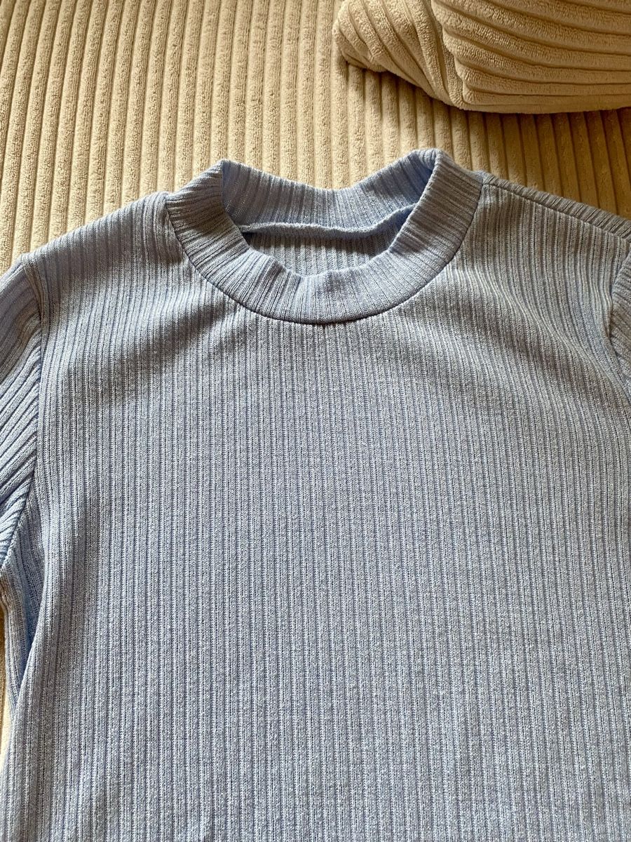 Maglioni & Felpe: Pullover Gerippt Sweatshirt Hellblau Blau Oberteil Gr. S – Usato da Langnau am Albis venduto da cynthia.jolene 1